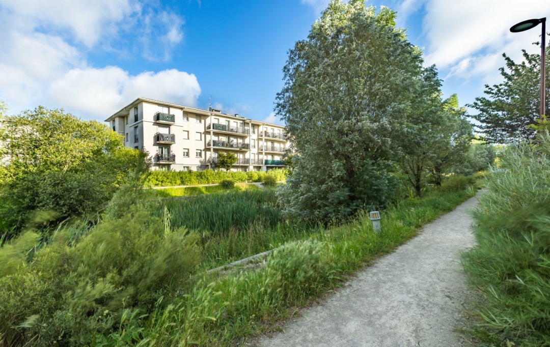 Annonces LARDY : Apartment | SAINTE-GENEVIEVE-DES-BOIS (91700) | 44 m2 | 159 600 € 